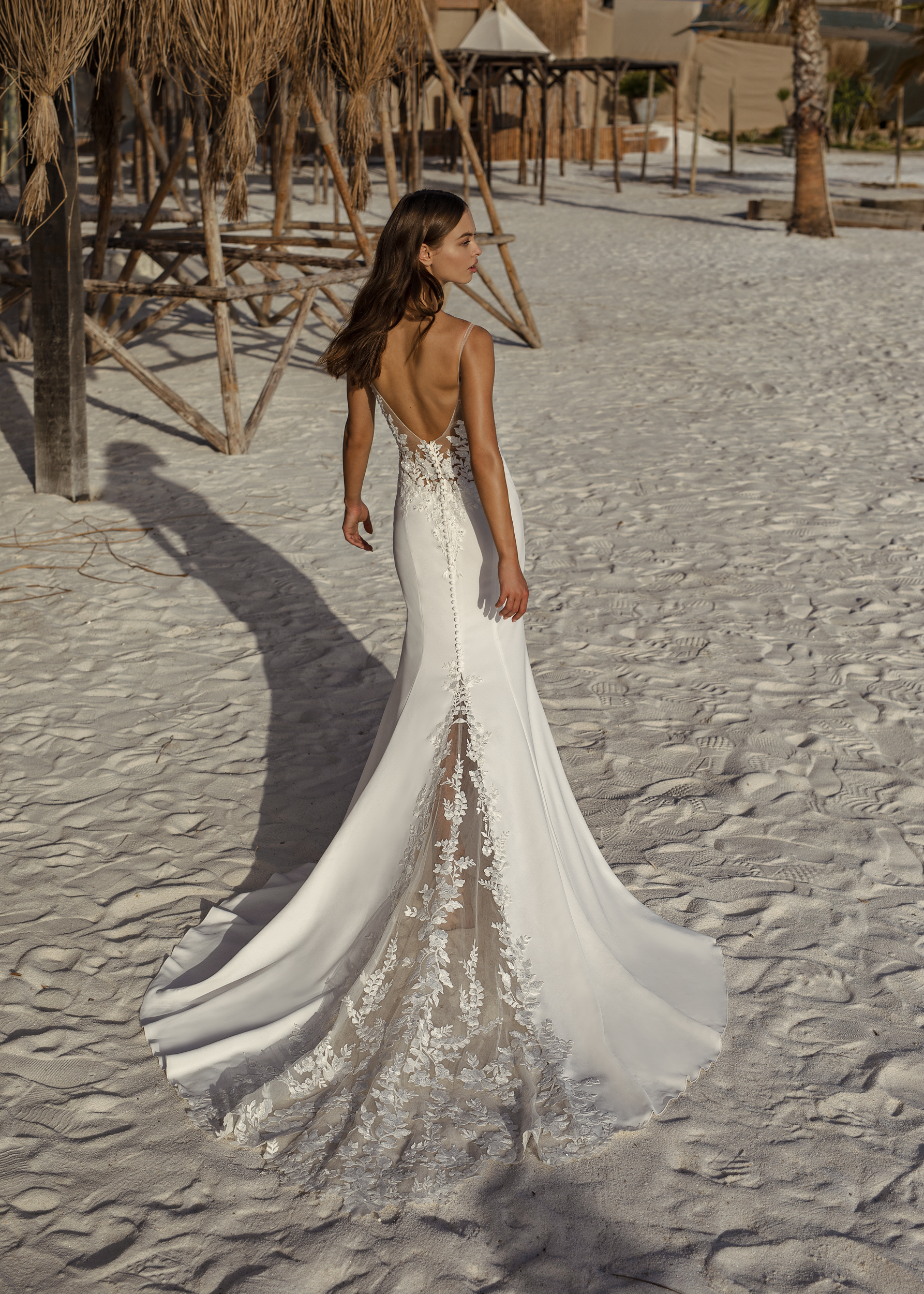 Papillon_2022_Ovea_Back_6584